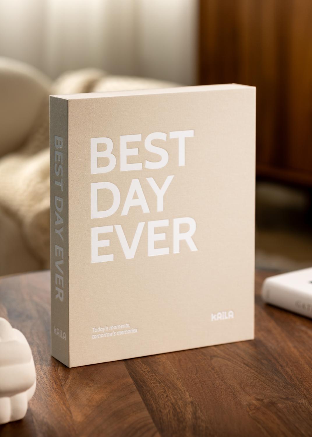 Product Image for KAILA BEST DAY EVER Creme - Coffee Table Photo Album (60 Páginas negras)