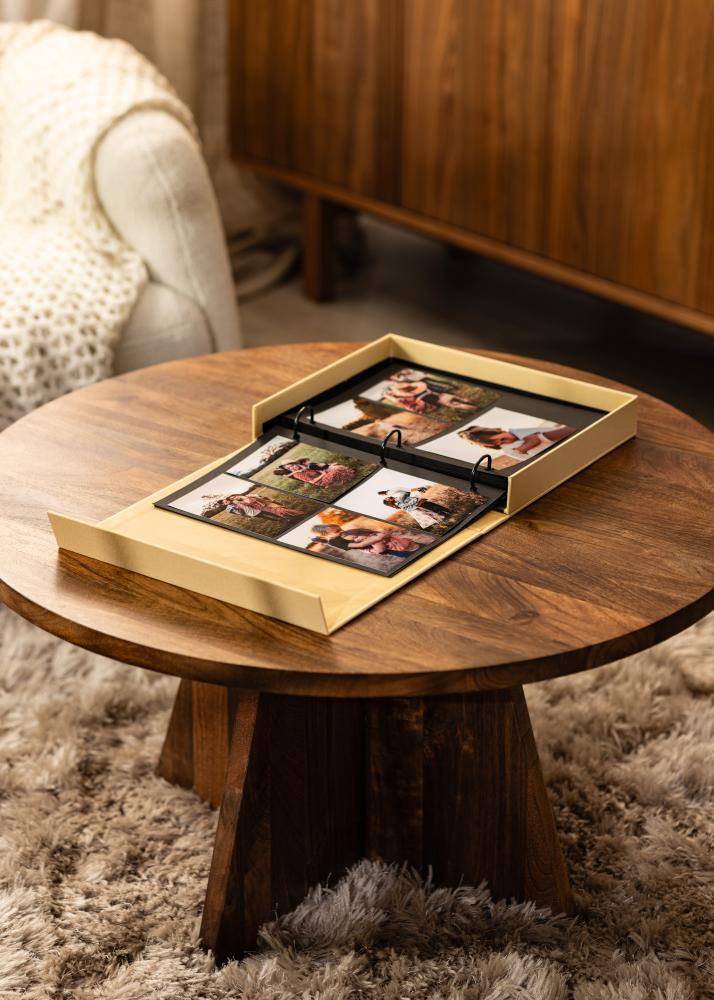 KAILA HI LITTLE ONE Yellow - Coffee Table Photo Álbum (60 Negro Sidor)