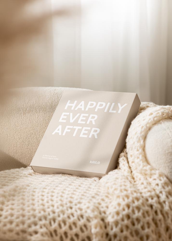 KAILA HAPPILY EVER AFTER Creme - Coffee Table Photo Album (60 Páginas negras)